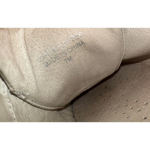 J Slides NYC  Size 7  Beige Lace Up Platform Modern Sneakers. - T6 - Picture 9 of 9